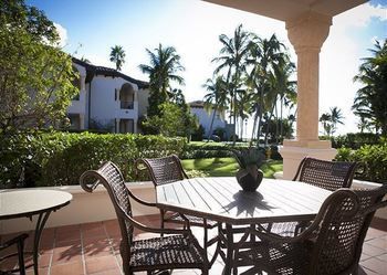 Provident Luxury Fisher Island Pousada *